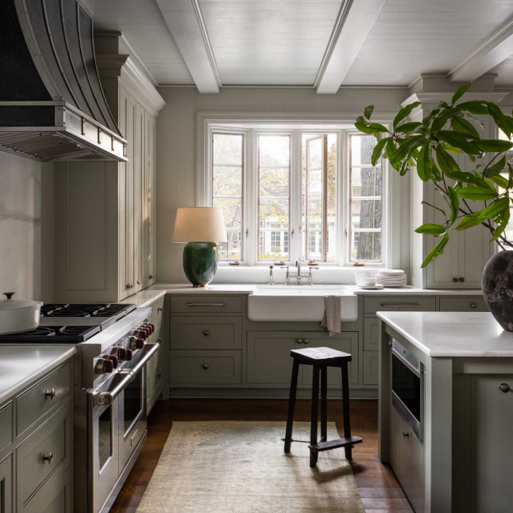 設(shè)計(jì)一個(gè)寧?kù)o實(shí)用的廚房